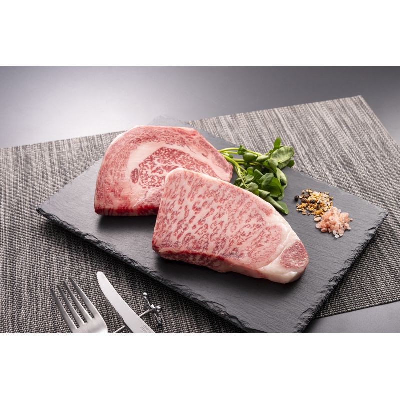 【肉の卸石井】 特選千屋牛ステーキ 300g