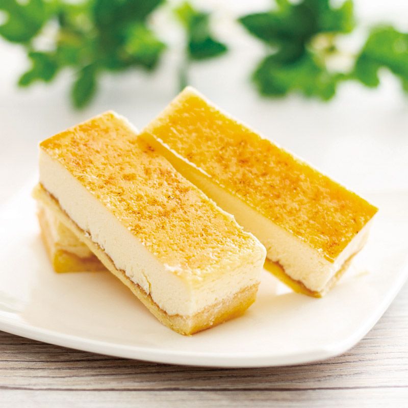 乳蔵 焼きプリンケーキと木苺プリン